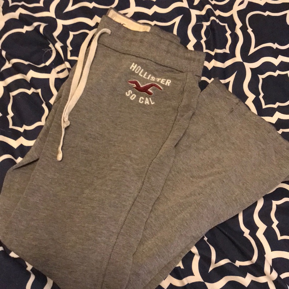 Hollister pants